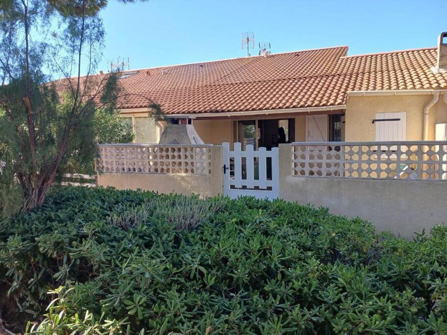 Chez Yamina Villa Груисан Екстериор снимка